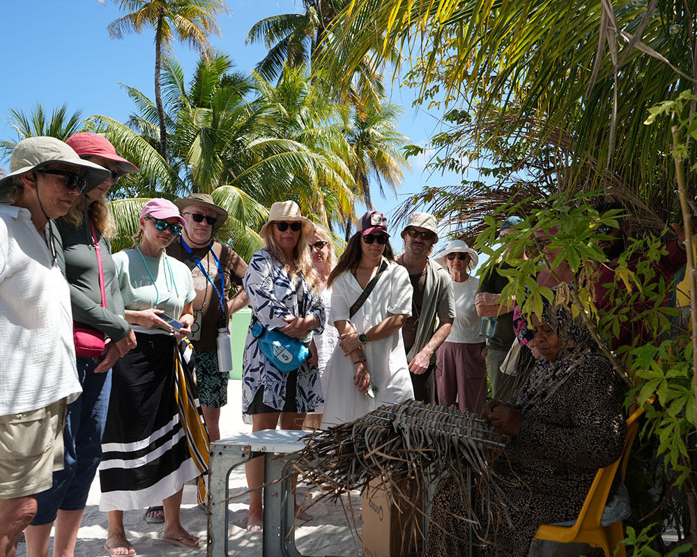 Day 2 - Day on Local island & Boduberu